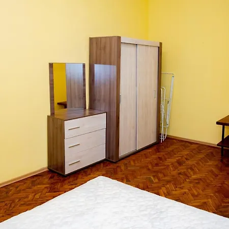 Anelia's Place - Cozy In The Heart Of アパート